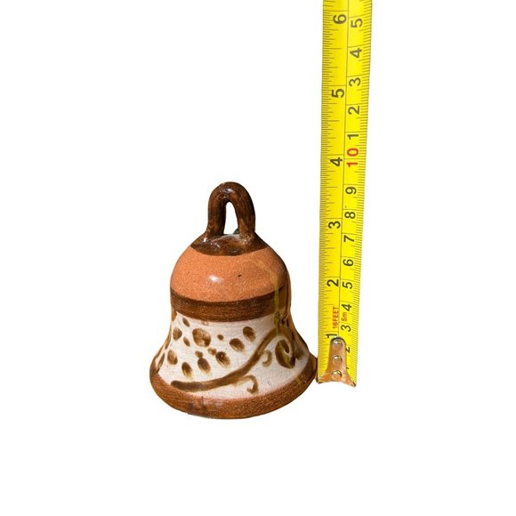 Vintage Pottery Bell signed Costa Rica red clay glazed Hand Painted - Picture 2 of 4